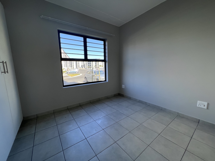 To Let 2 Bedroom Property for Rent in Parklands North Western Cape